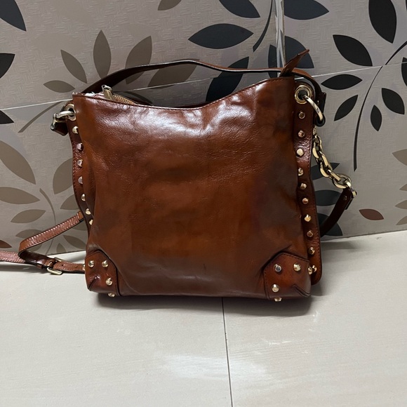 Authentic vintage Tan MK with studs - Picture 3 of 17